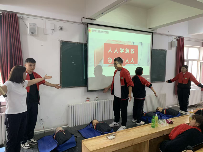 图片11 图片11